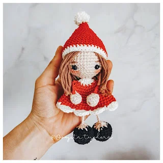 Muñeca navideña [Amigurumi Intermedio] Tejidos Crochet