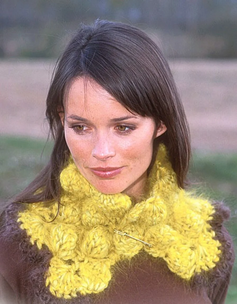 Cuello Drops con motas [Crochet Intermedio]