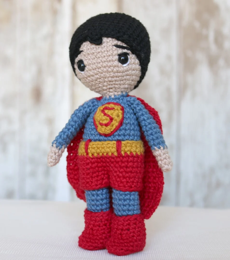 Superman [Amigurumi Facil]